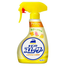 Kao Keeping Smoother Wrinkle Remover спрей для облегчения глажки белья, 400 мл