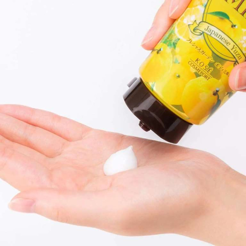 KOSE Precious Garden молочко для тіла з оліями, аромат цитруса юдзу, 200 г