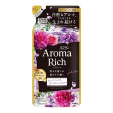 LION Soflan Aroma Rich Juliet парфюмированный кондиционер для белья, цветочный аромат, сменный блок 380 мл